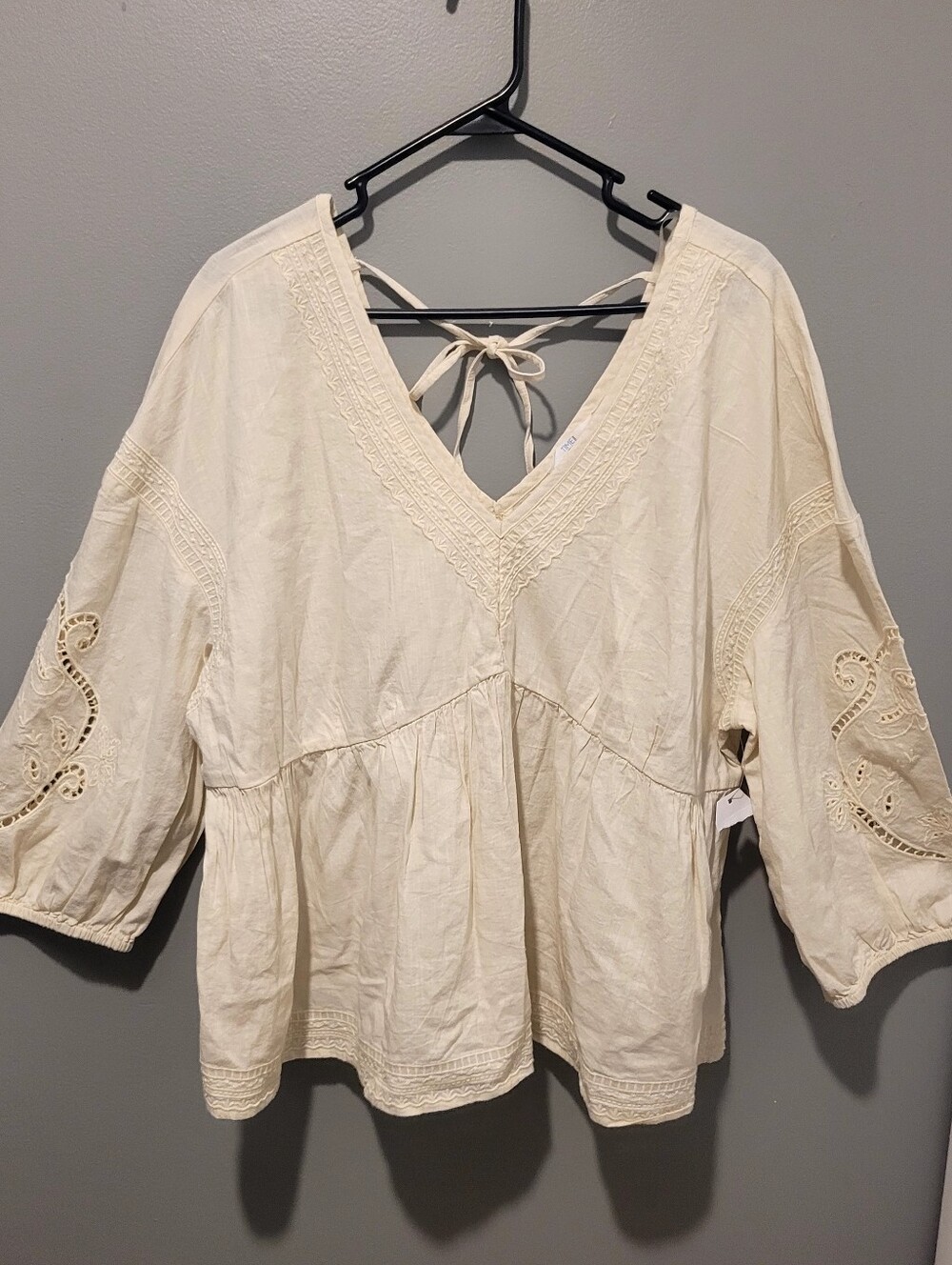 New Time and Tru Boho V-Neck Cream Peasant Top with Embroidered Sleeves Sz 3x